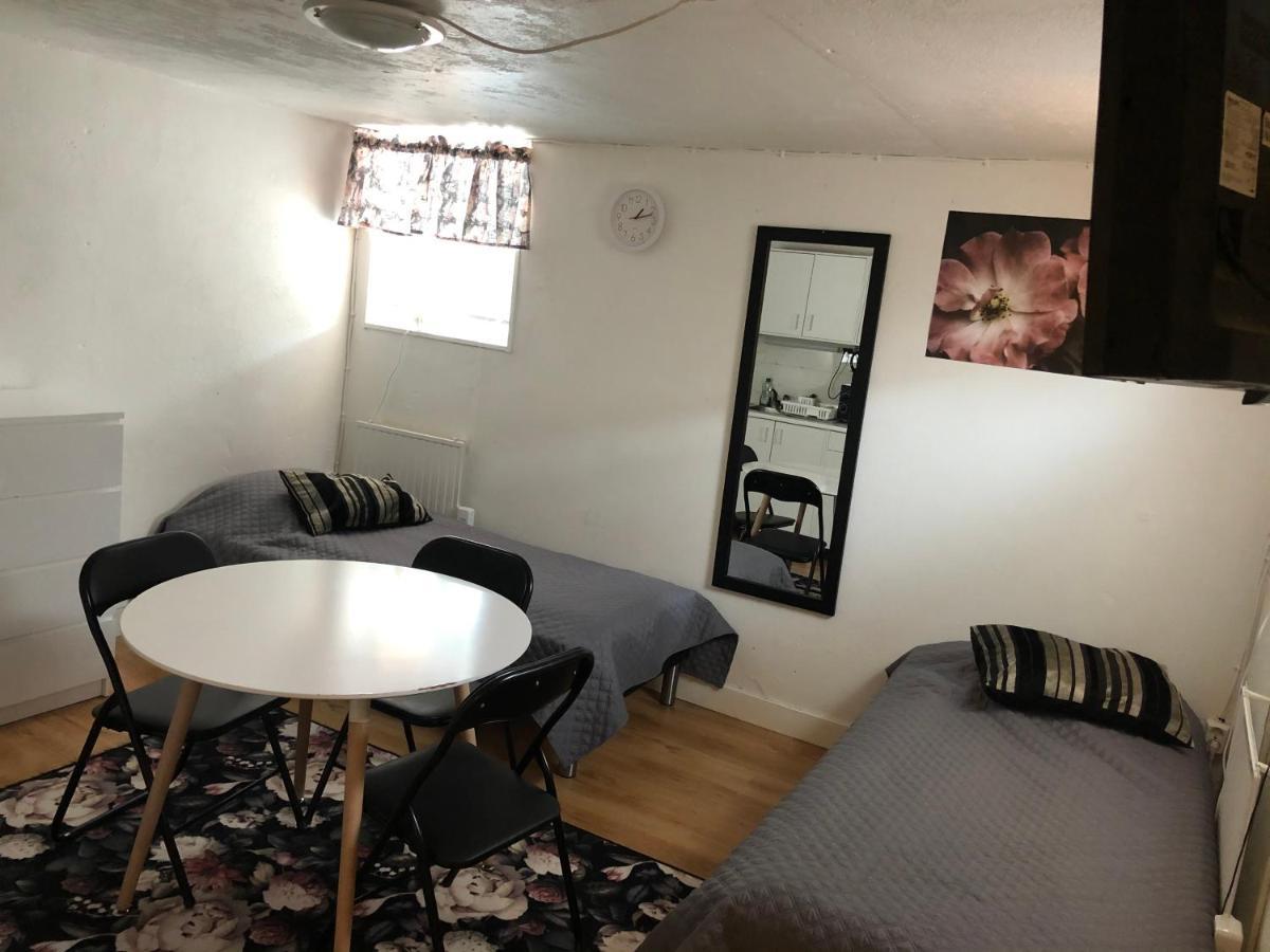 Apartment Nr2 With Shared Bathroom In Kiruna C -Paradise Lapland Buitenkant foto